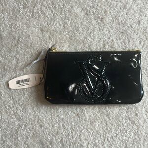 NWT❗️Victoria’s Secret | small clutch